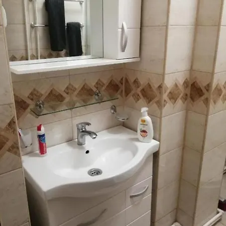 Apartament Deosebit Cu 2 ,spatios Si Elegant Apartamento *